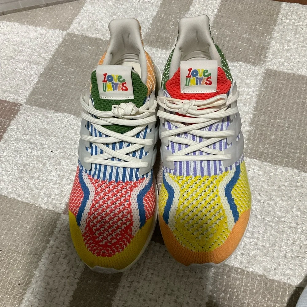 ultraboostsssssss - Picture 1 of 4